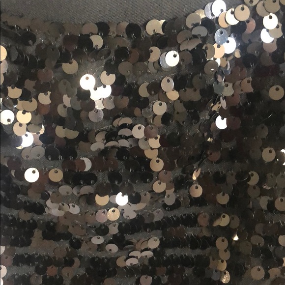 BCBG sequined mini skirt - Picture 4 of 4